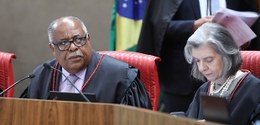 Ministro Benedito Gonçalves na sessão de julgamentos do TSE de 25.04.2023 - Foto: Antonio August...