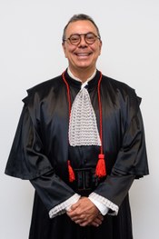 TRE-RJ Foto do Desembargador Aluisio Gonçalves de Castro Mendes