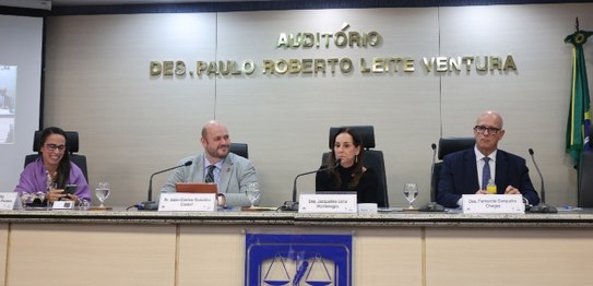 O vice-presidente e corregedor regional eleitoral, desembargador Henrique Carlos de Andrade Figu...