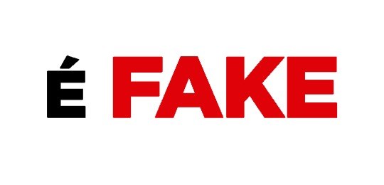 A expressão "é fake" em preto e vermelho