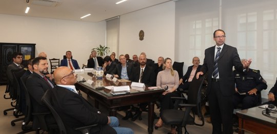 No Palácio da Democracia, autoridades participam da reunião de instalação do Gabinete Extraordin...